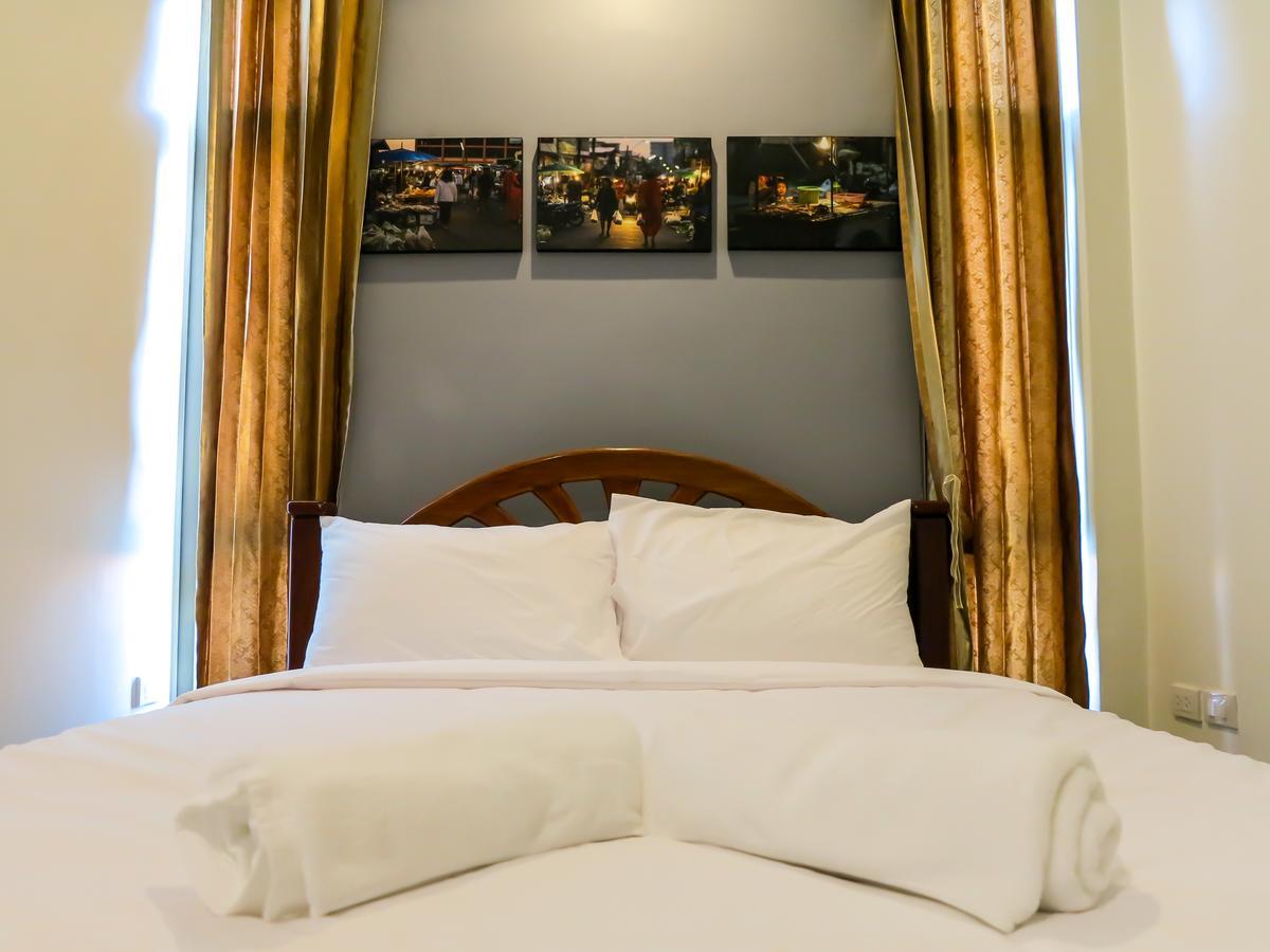 โรงแรมนางรอง Exterior photo